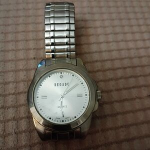 Silver Men's Quartz Watch